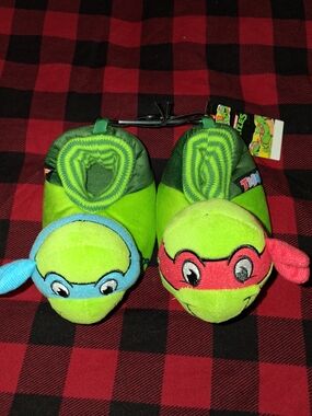 Kids TMNT Slippers